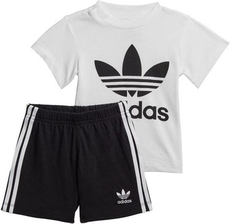 adidas shirt and shorts set.